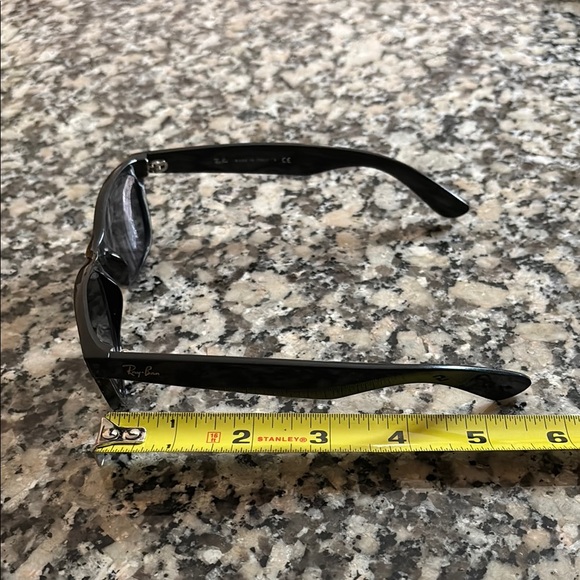 Ray-Ban RB2132 “New Wayfarer” Style Sunglasses Black Classic Prescription - Picture 11 of 16